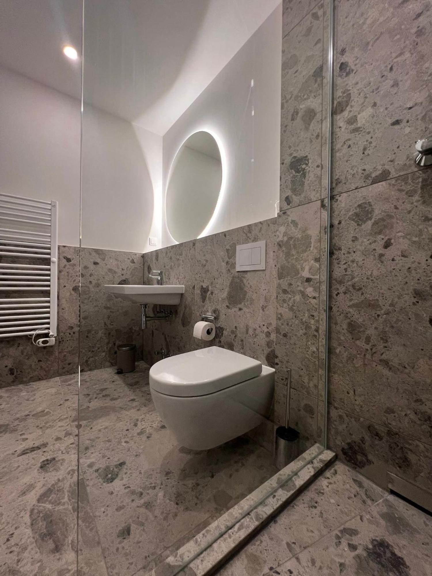 Stayzz By Homyzz - Modern Studios Alsterdorf -Winterhude- Stadtpark Hamburgo Exterior foto